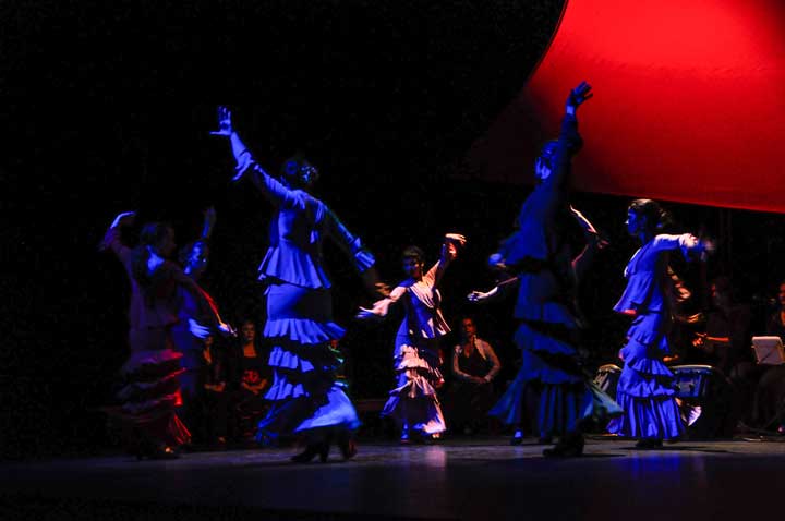 Show de Flamenco La Argentina da Cuadra Flamenca da apresentao realizada no Club Athletico Paulistano em 2012. Foto: Osmar Fermozelli